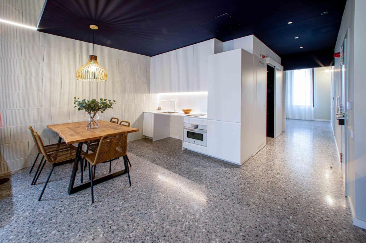 Barcelona Touch Apartments - Rosich L'Hospitalet de Llobregat Kültér fotó