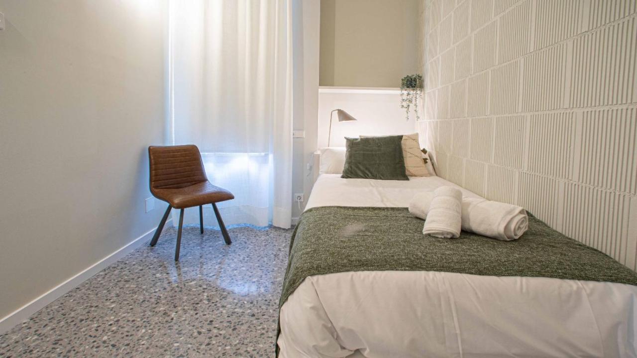 Barcelona Touch Apartments - Rosich L'Hospitalet de Llobregat Kültér fotó